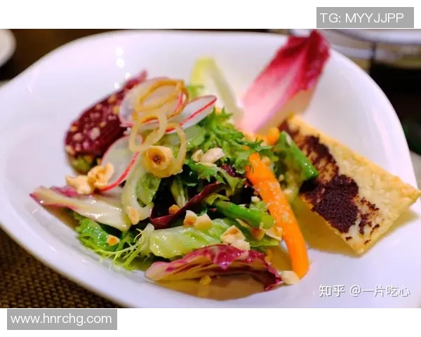 足球明星们的美食之旅：为何他们钟情于中餐的独特魅力与风味