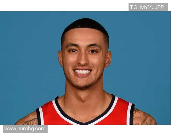 凯尔库兹马的篮球之路与成长历程探讨