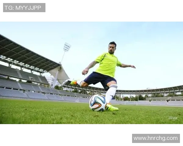 全国足球明星全景介绍八十位杰出球员的精彩故事与成就